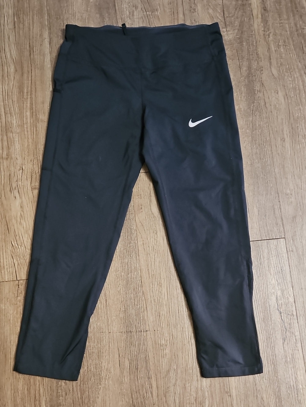 Nike Dri-FIT Black Cropped Running Leggings Size S, Mid-Rise
